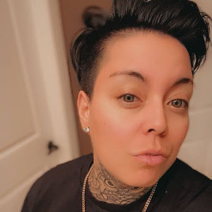 Meet your Posher, Jionni